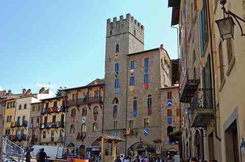 Arezzo  PIAZZA