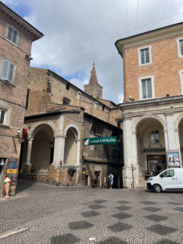 Urbino_piatti_tipici